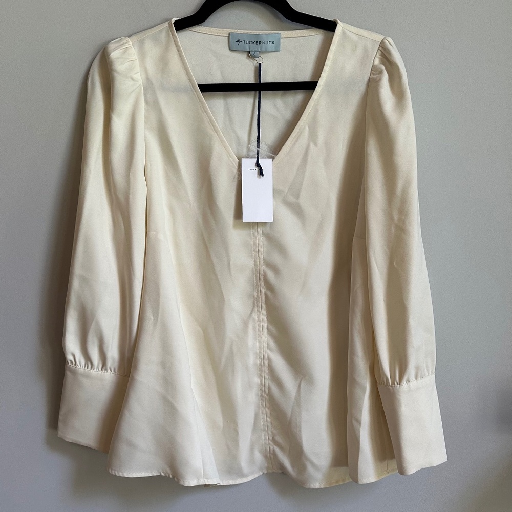 NWT Tuckernuck Cream Blouse
